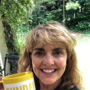 Meet your Posher, Leanne